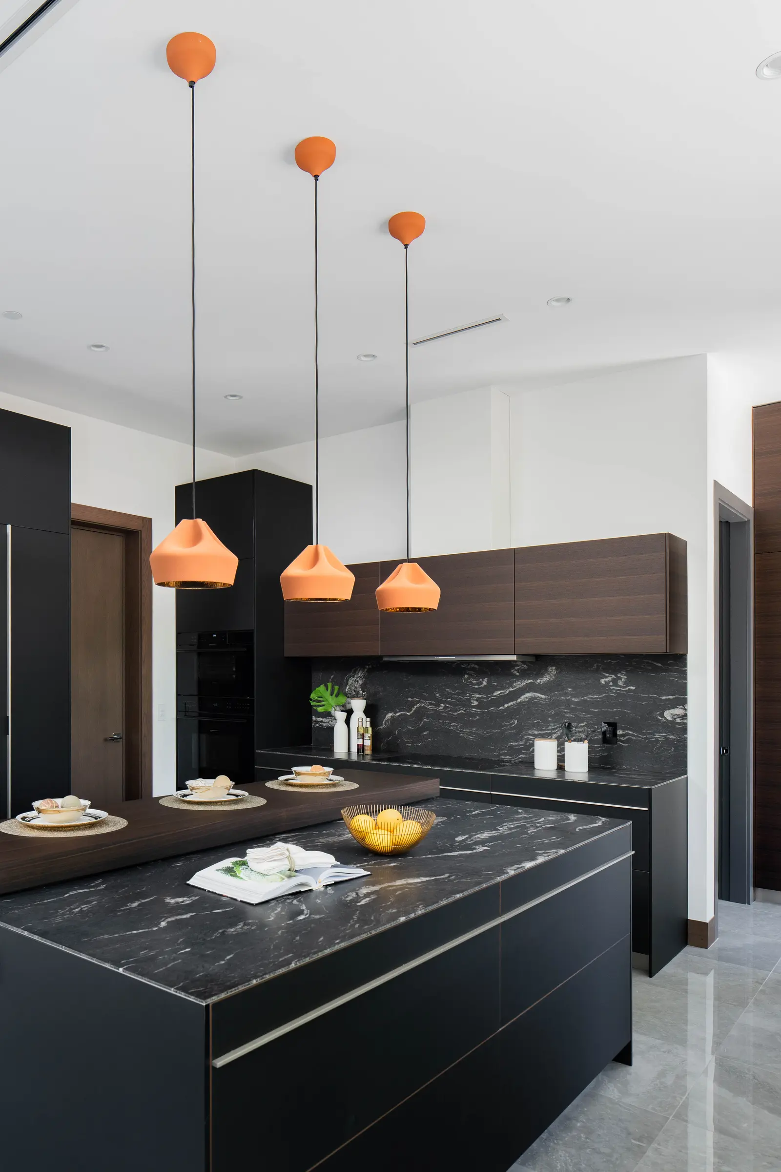 Vancouver West Residence — image 4