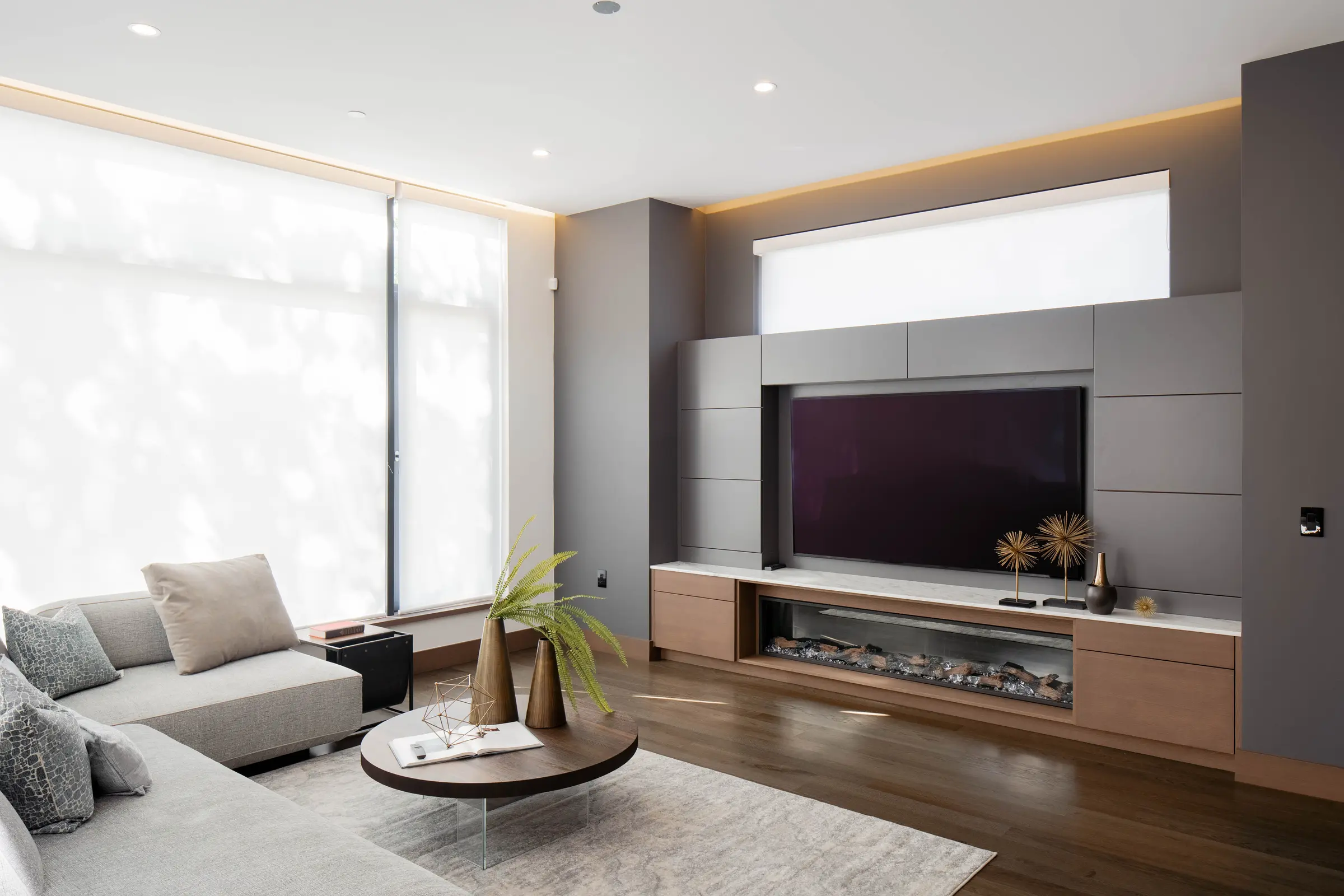 Vancouver West Residence — image 25