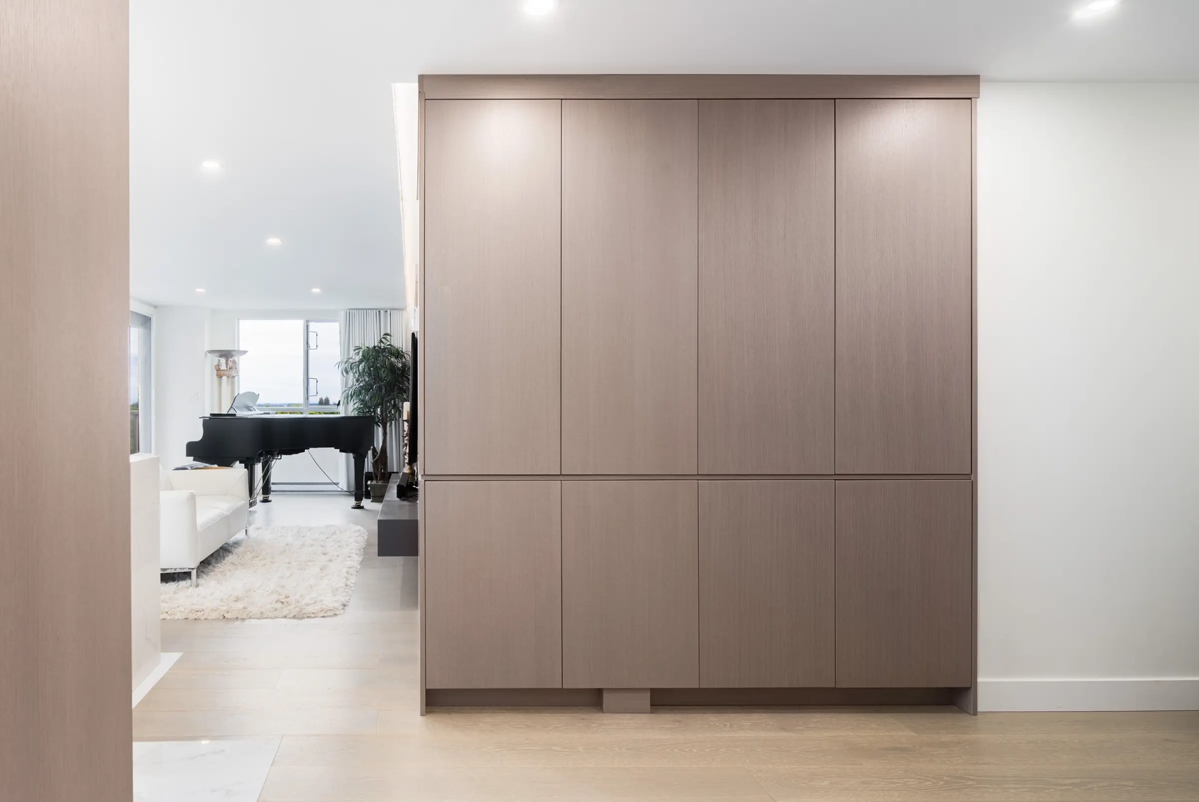 Metro Vancouver Residence 02 — image 4