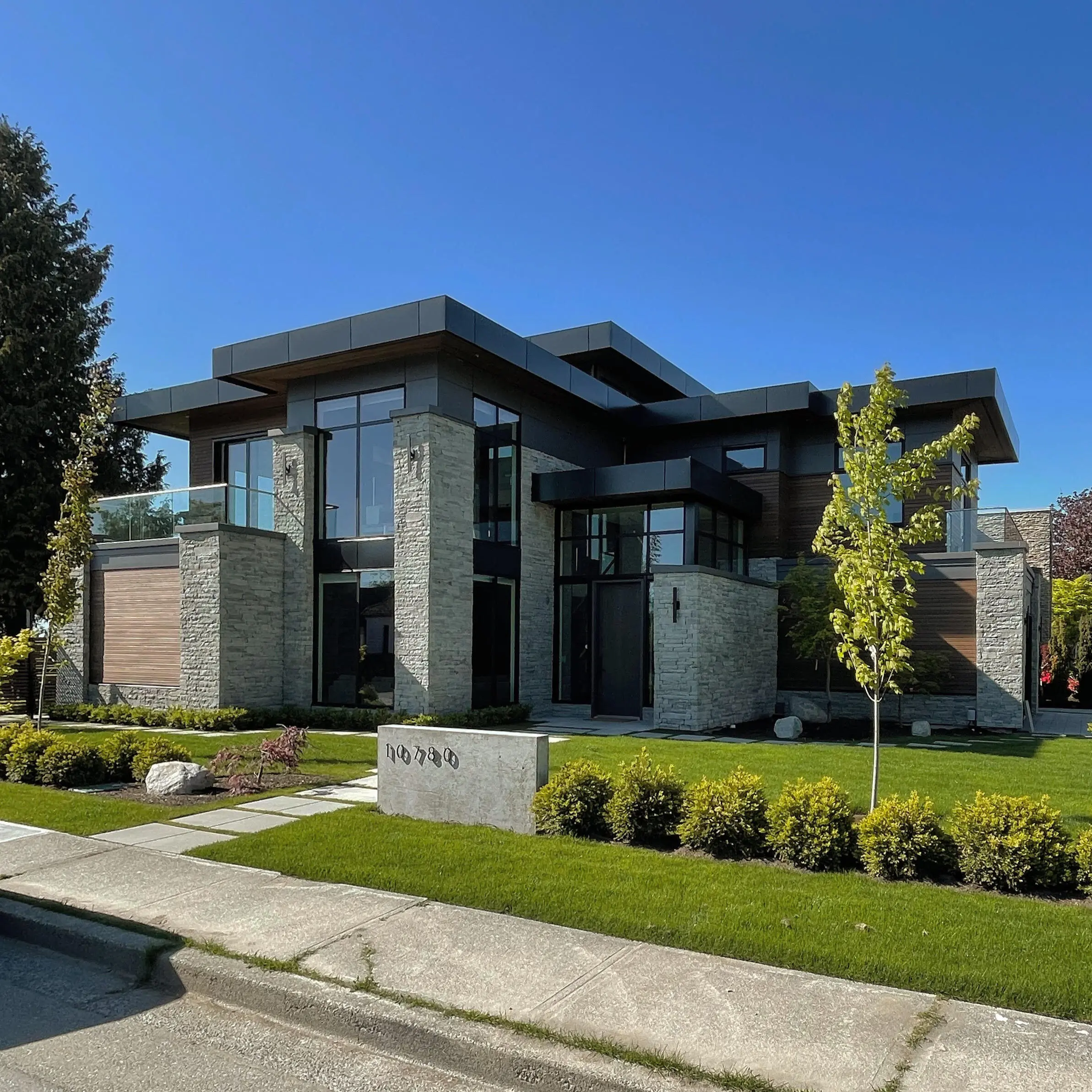 Richmond Residence