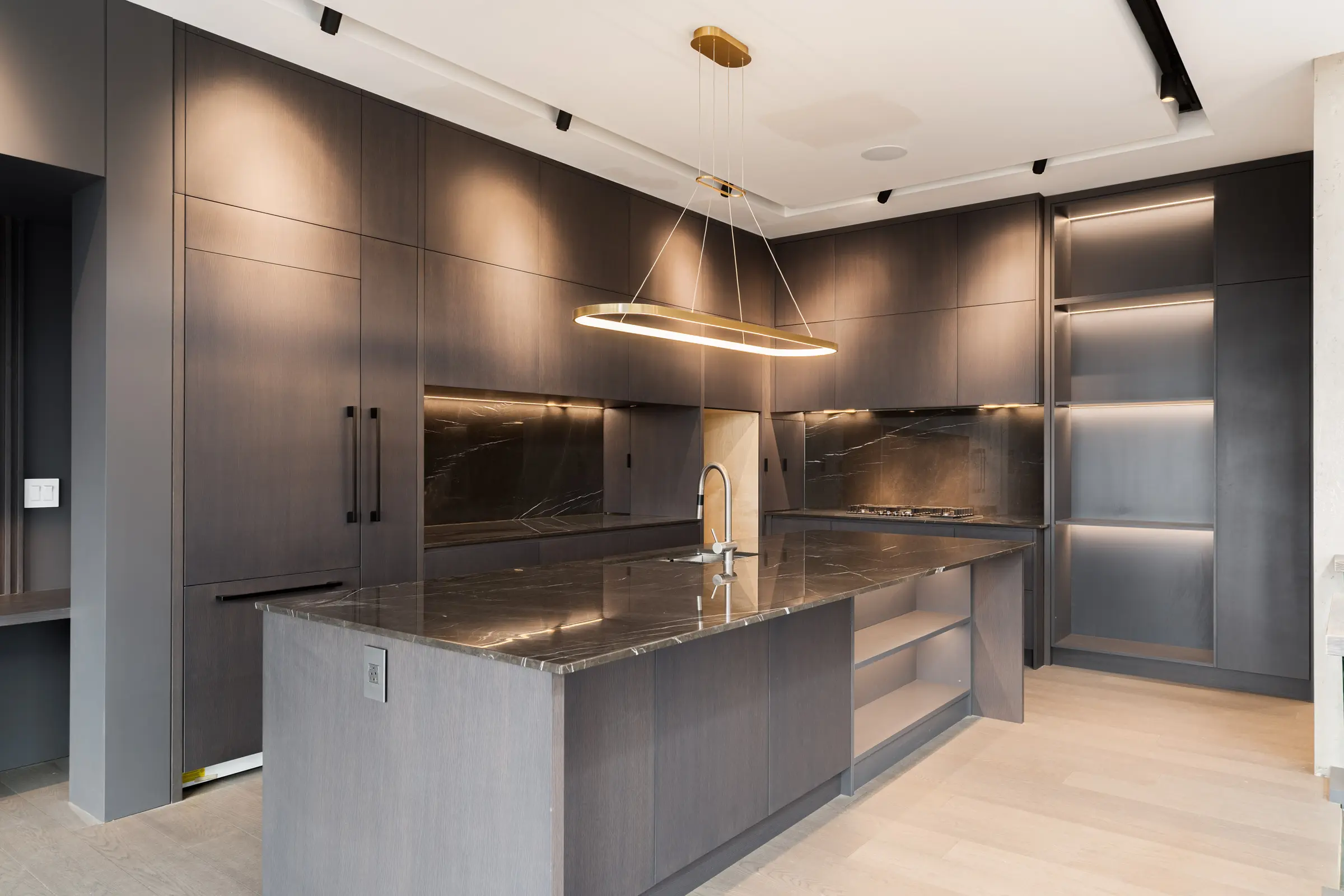 Richmond Residence — image 15