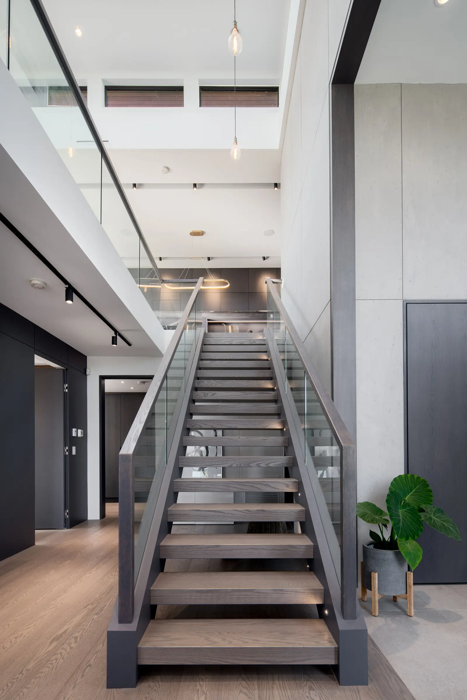 Richmond Residence — image 53