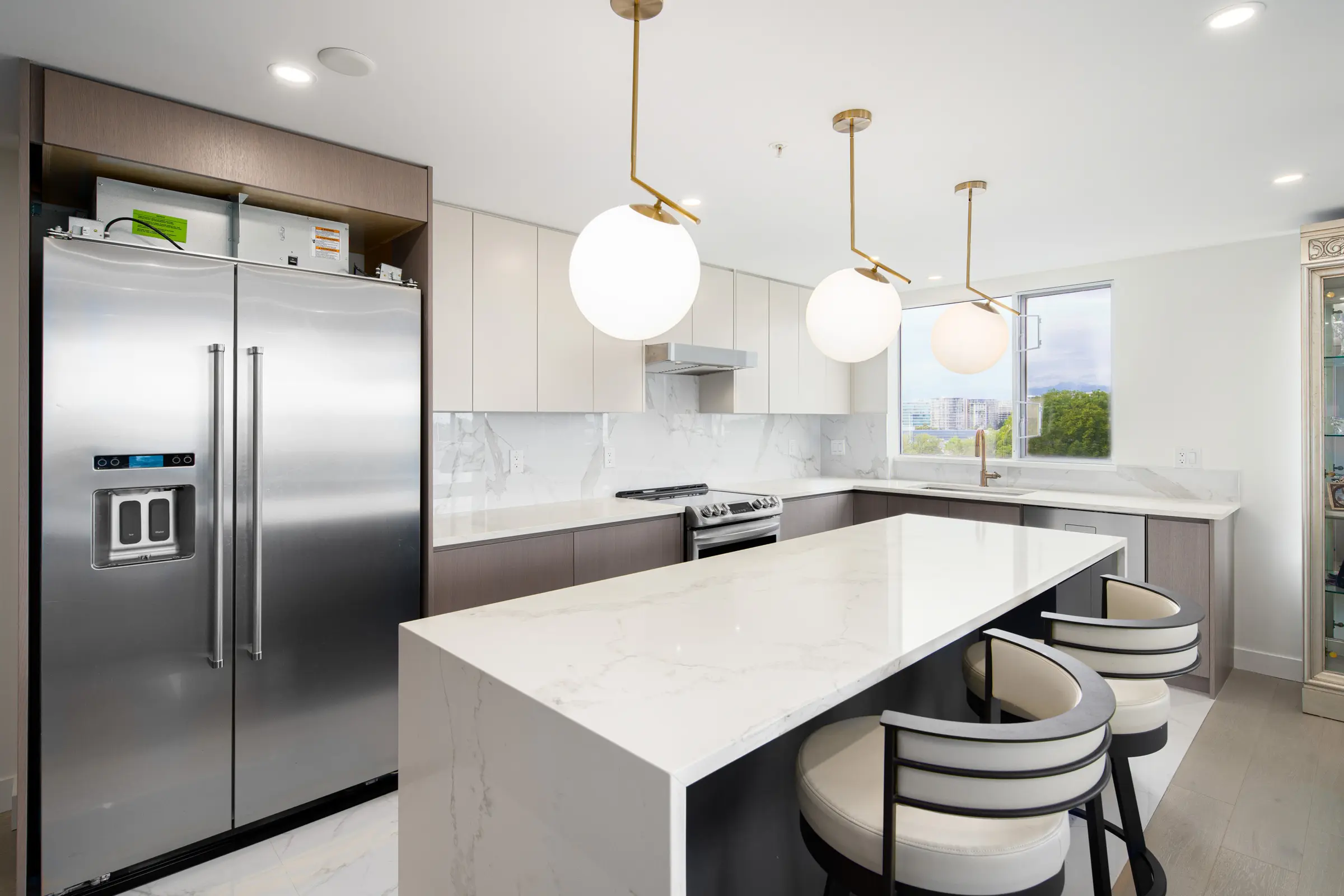 Richmond Apartment Renovation — image 11